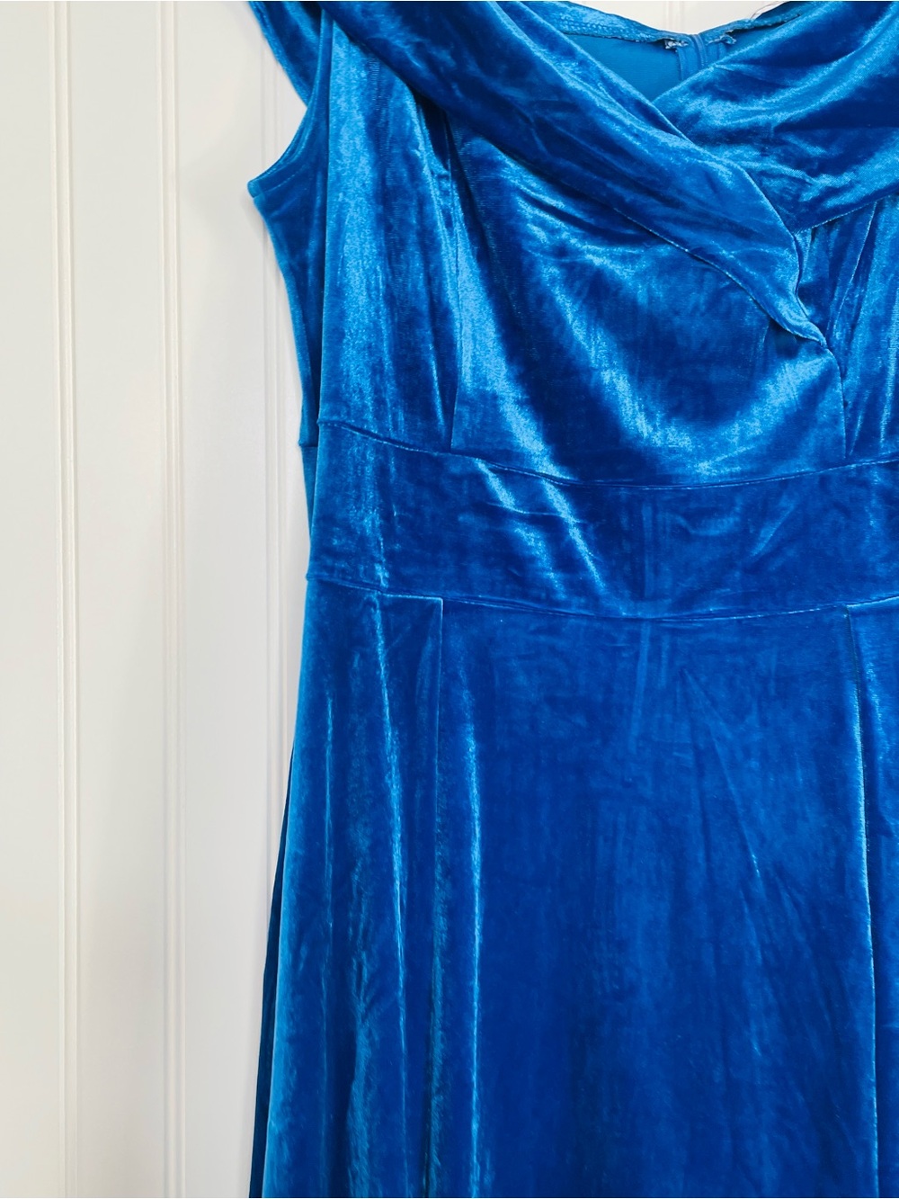 Jasambac Velvet Off The Shoulder Hi Low Dress - Picture 4 of 8